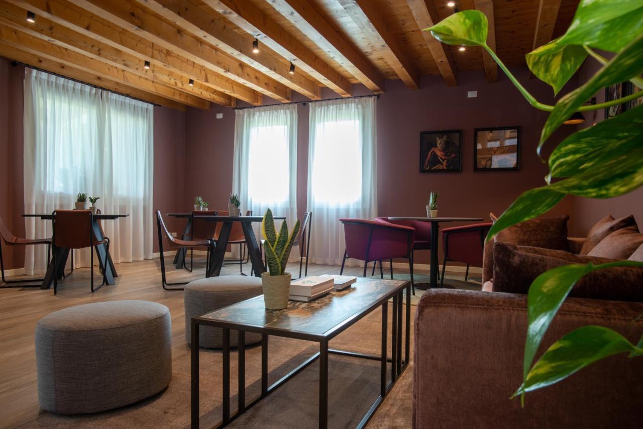 Relais La Dolce Vite Villa San Vendemiano ภายนอก รูปภาพ
