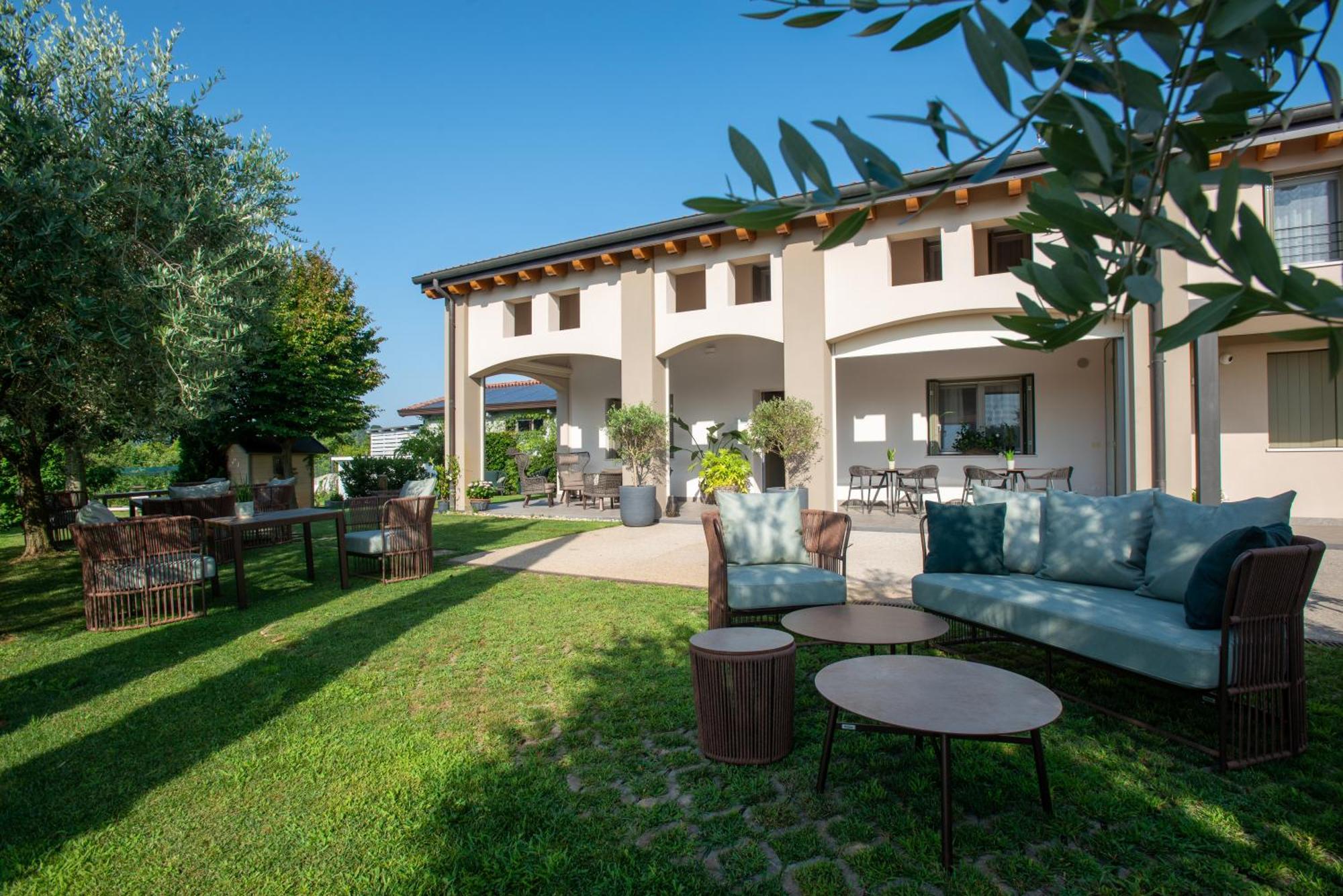 Relais La Dolce Vite Villa San Vendemiano ภายนอก รูปภาพ